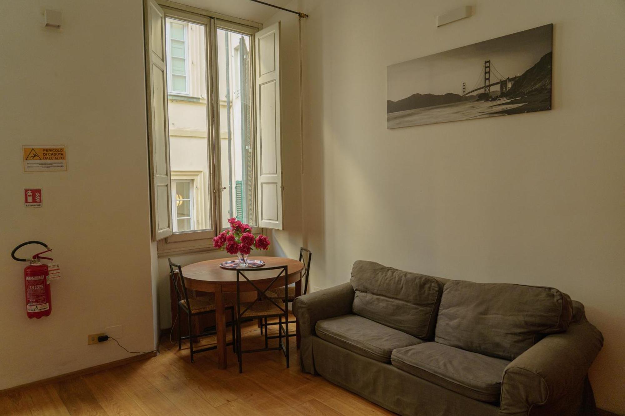 Apartamento One Bedroom In Historical Building Florencia